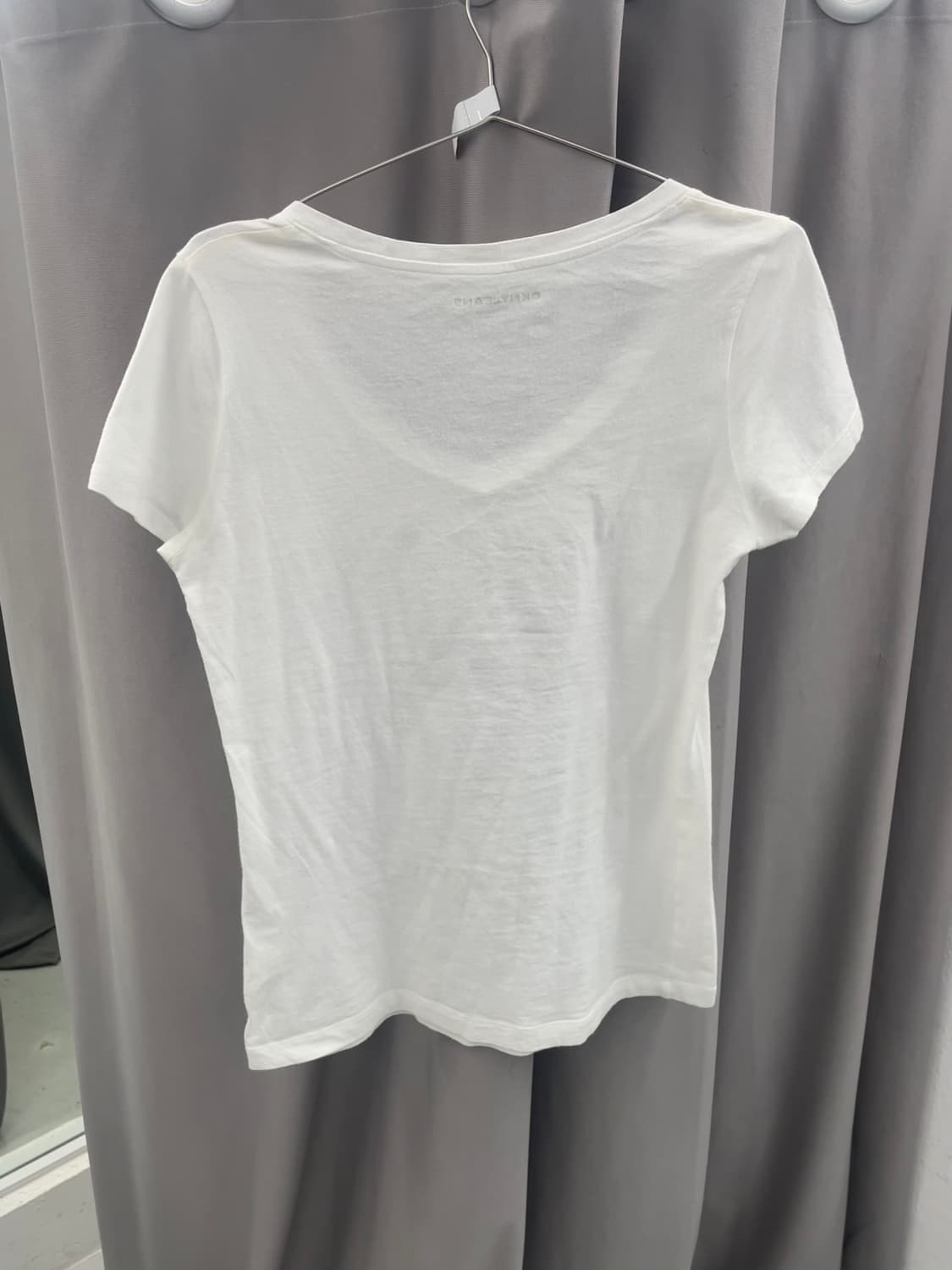 Dkny 브이넥 반팔 티셔츠  상품이미지3