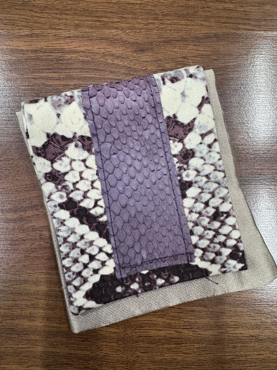 새제품 파이톤포인트 유니크브로치 상품이미지1