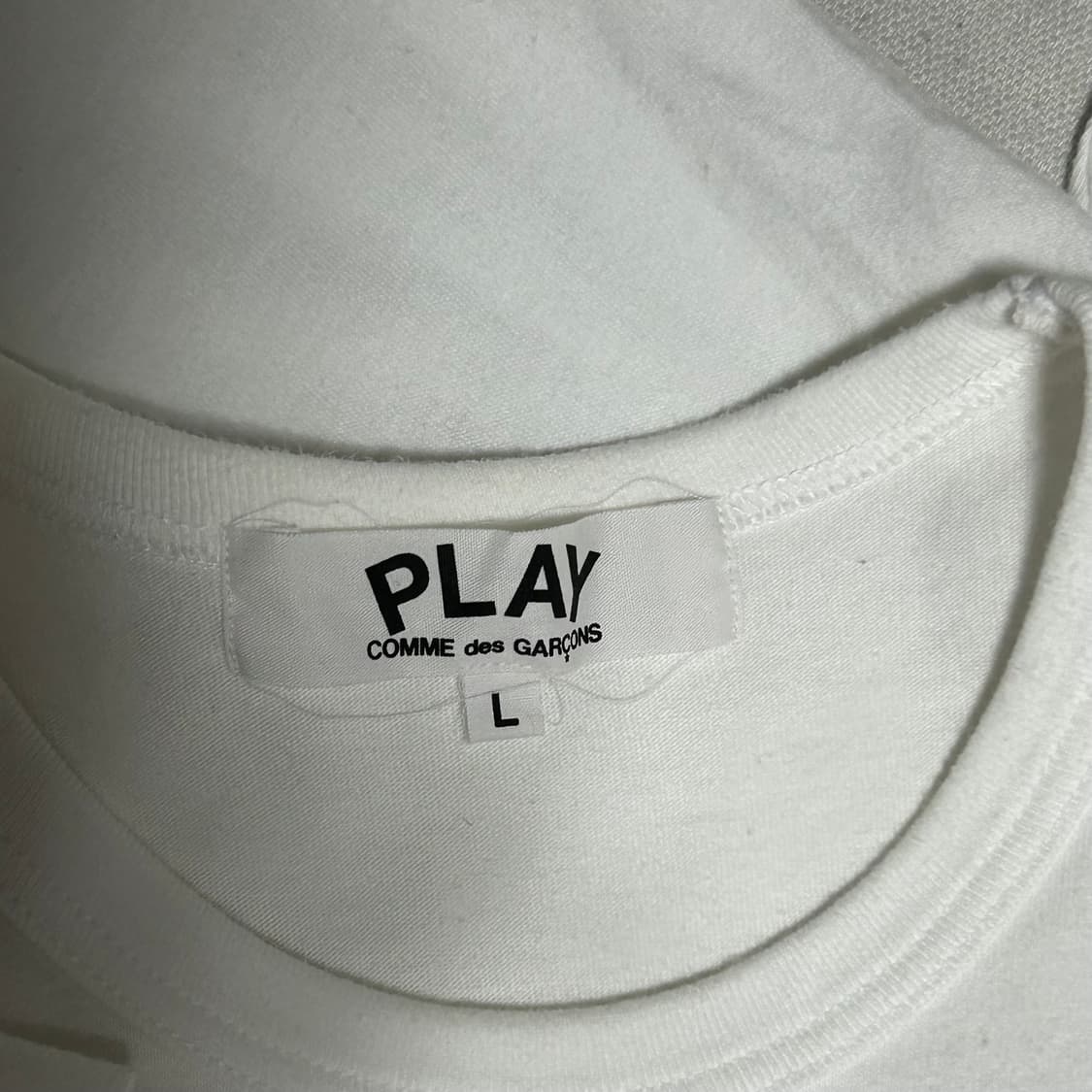 🫶🏻 꼼데가르송 블랙 하트 와펜 White 반팔티 🫶🏻 상품이미지4