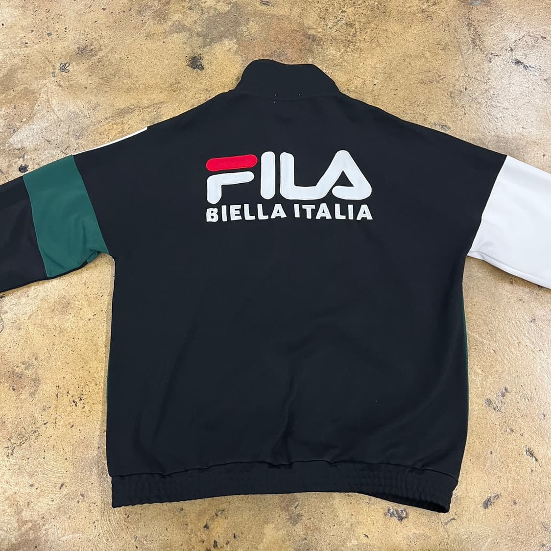 [정품/L] 휠라 블랙 화이트 그린 컬러 트랙 자켓 b19 상품이미지3