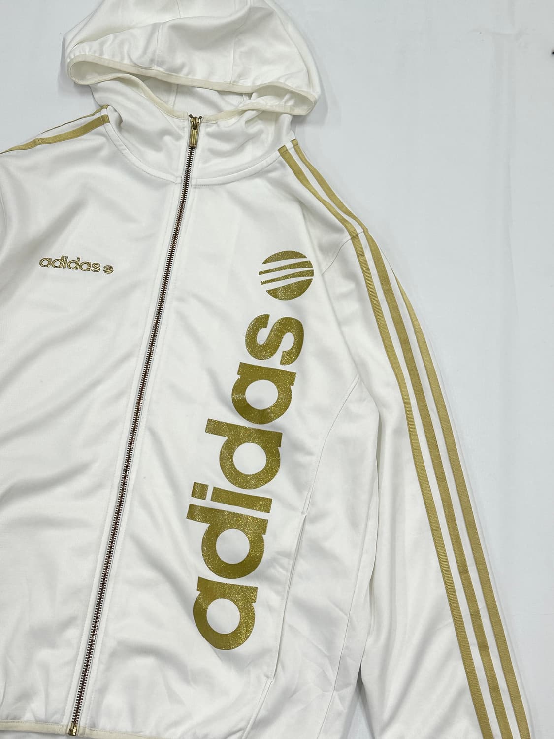 재팬 아디다스 레어 유니폼 블록코어 화이트 금장 후드 져지 NEO  상품이미지4