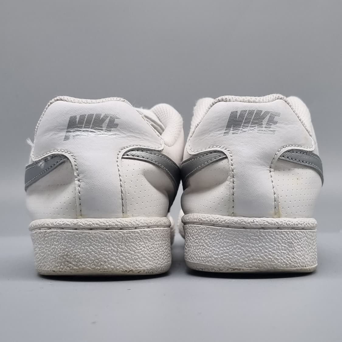 나이키 코트 로얄 화이트 여성스니커즈240 상품이미지4