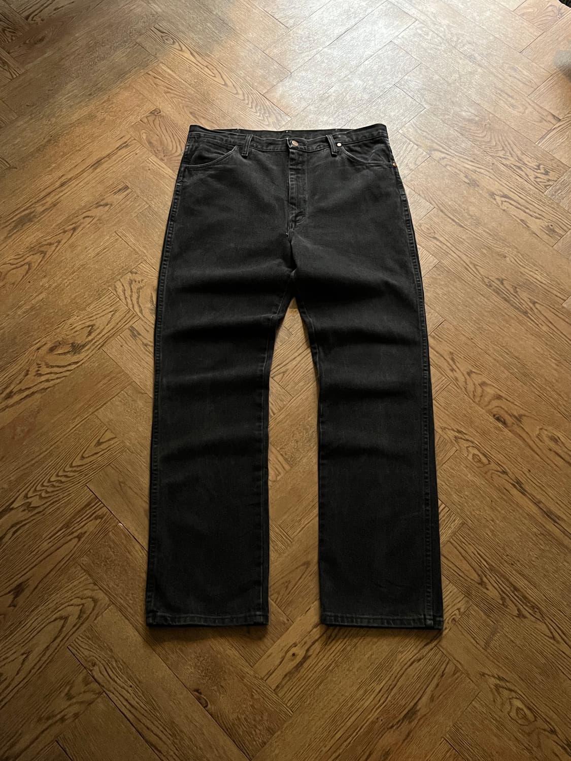 [36]랭글러 USA 스트레이트핏 흑청 데님 팬츠 상품이미지1