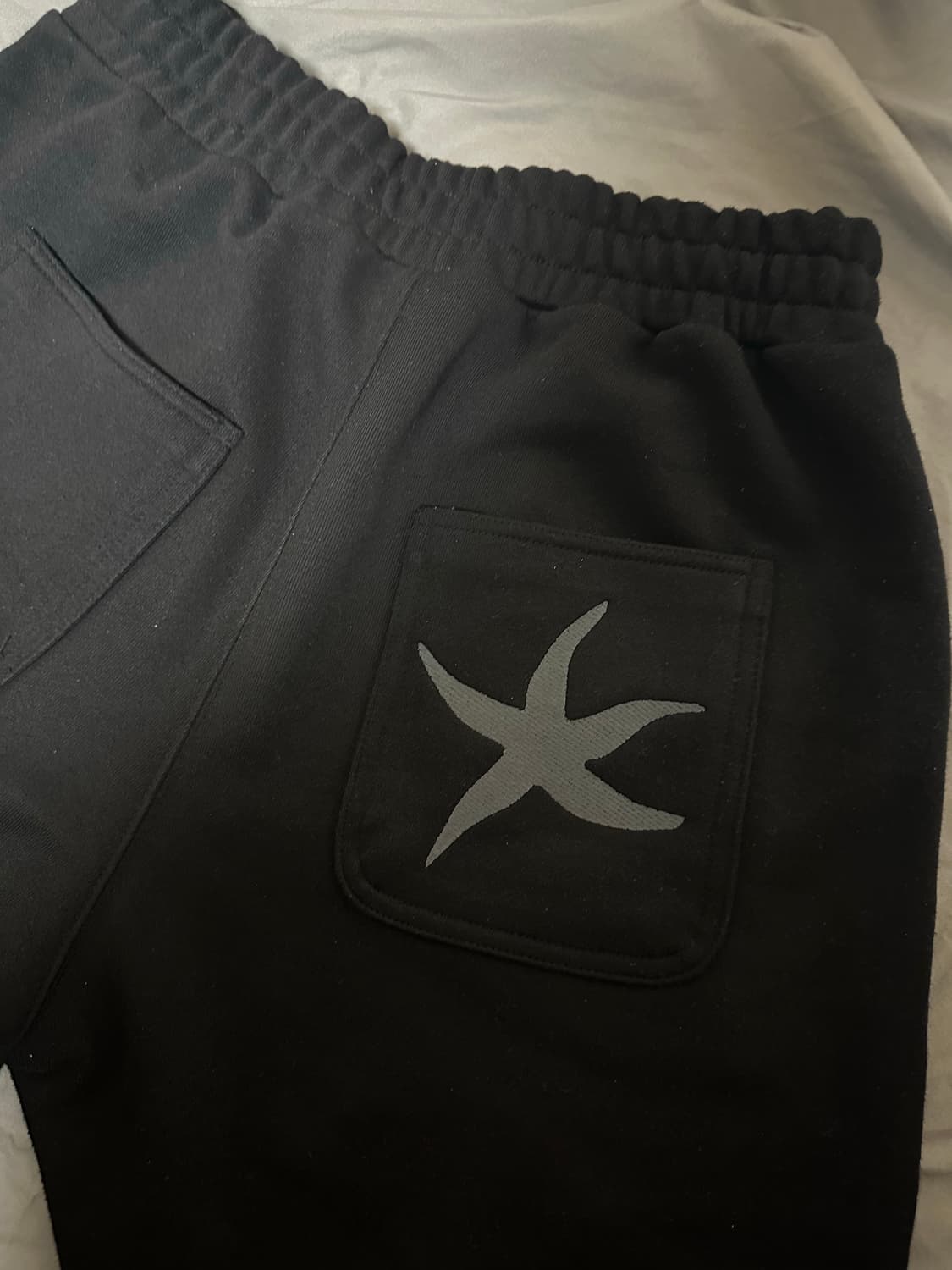 더콜디스트모먼트 스웻팬츠 블랙 (m) 상품이미지2