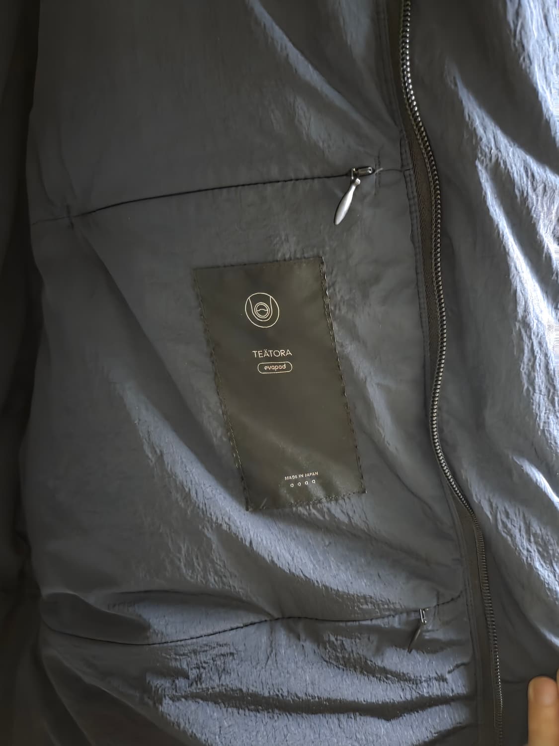 [4]테아토라 패딩 수베니어 헌터s/l  메탈릭네이비 상품이미지4