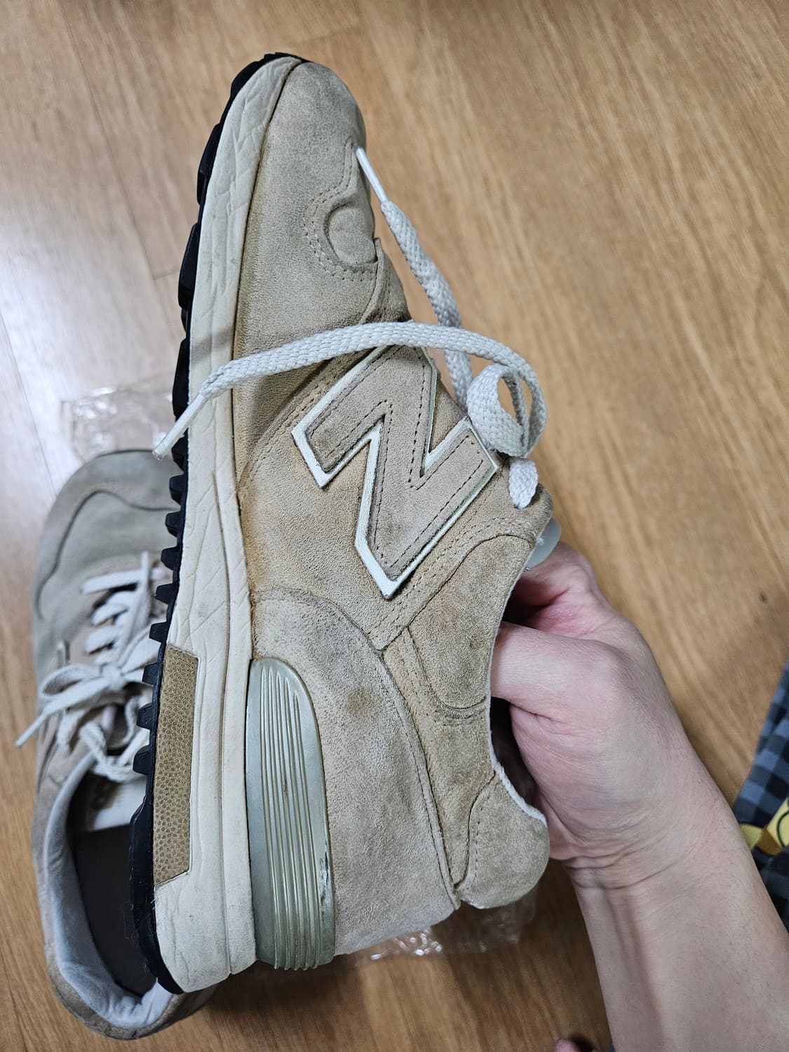 뉴발란스 1400 베이지 260 사이즈 상품이미지4