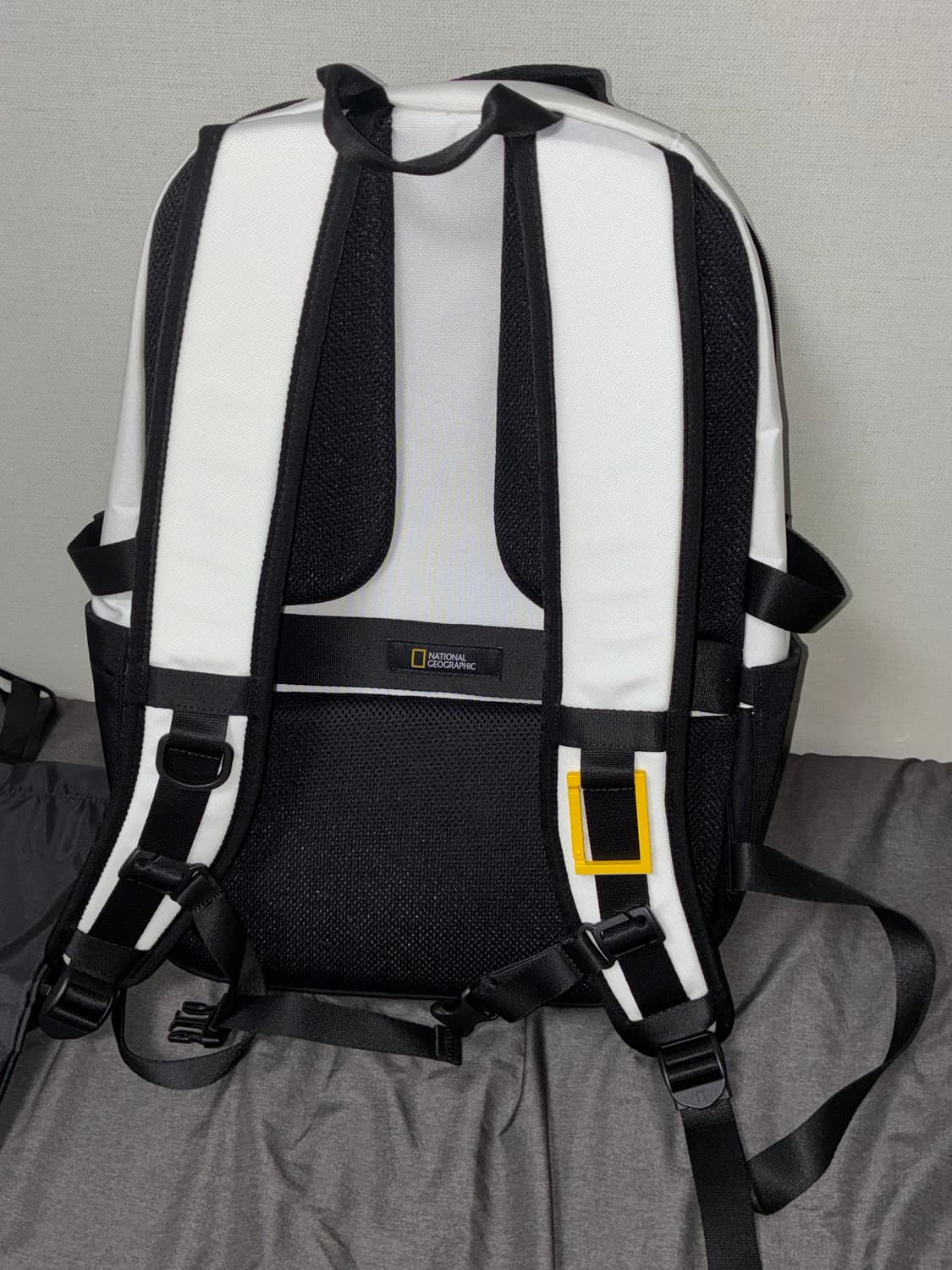 네셔널지오그래픽 라코 백팩 화이트(판매) 상품이미지3