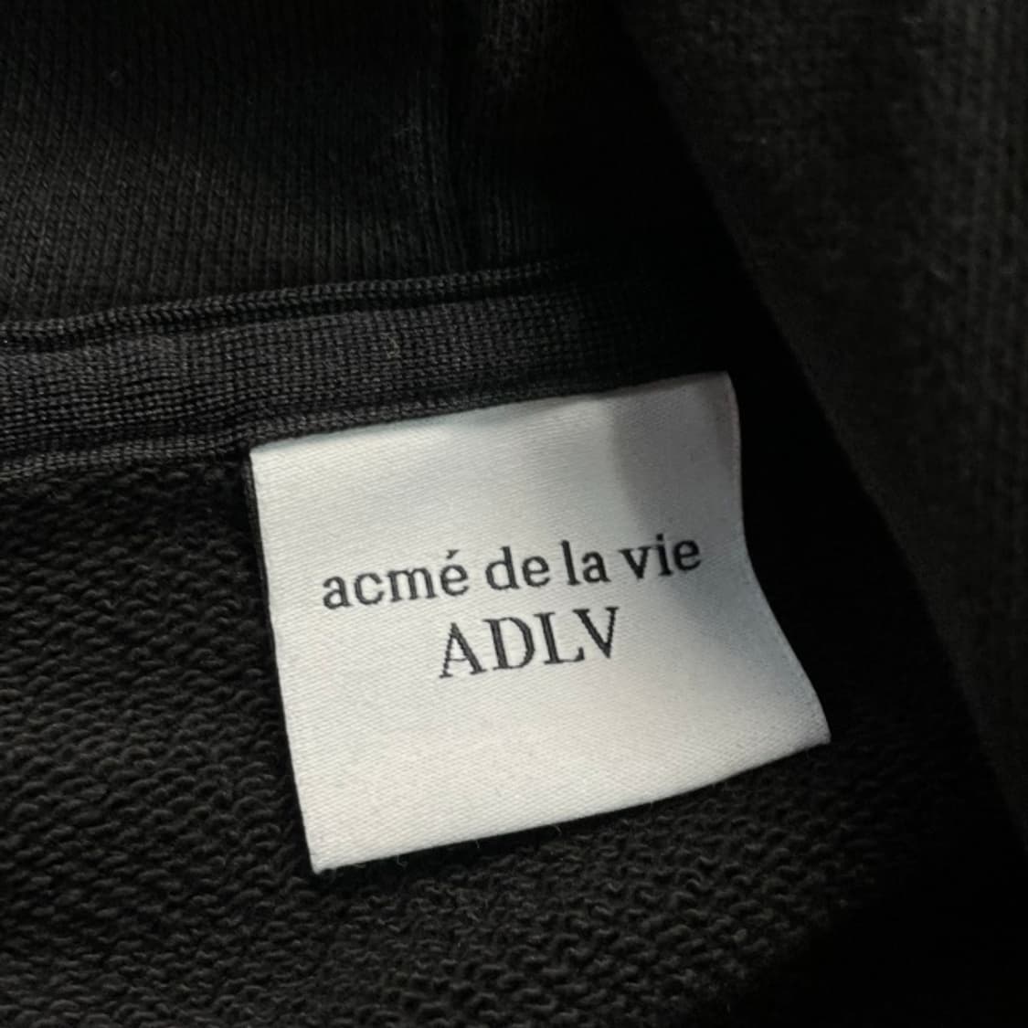 100 아크메드라비 후드티  상품이미지3