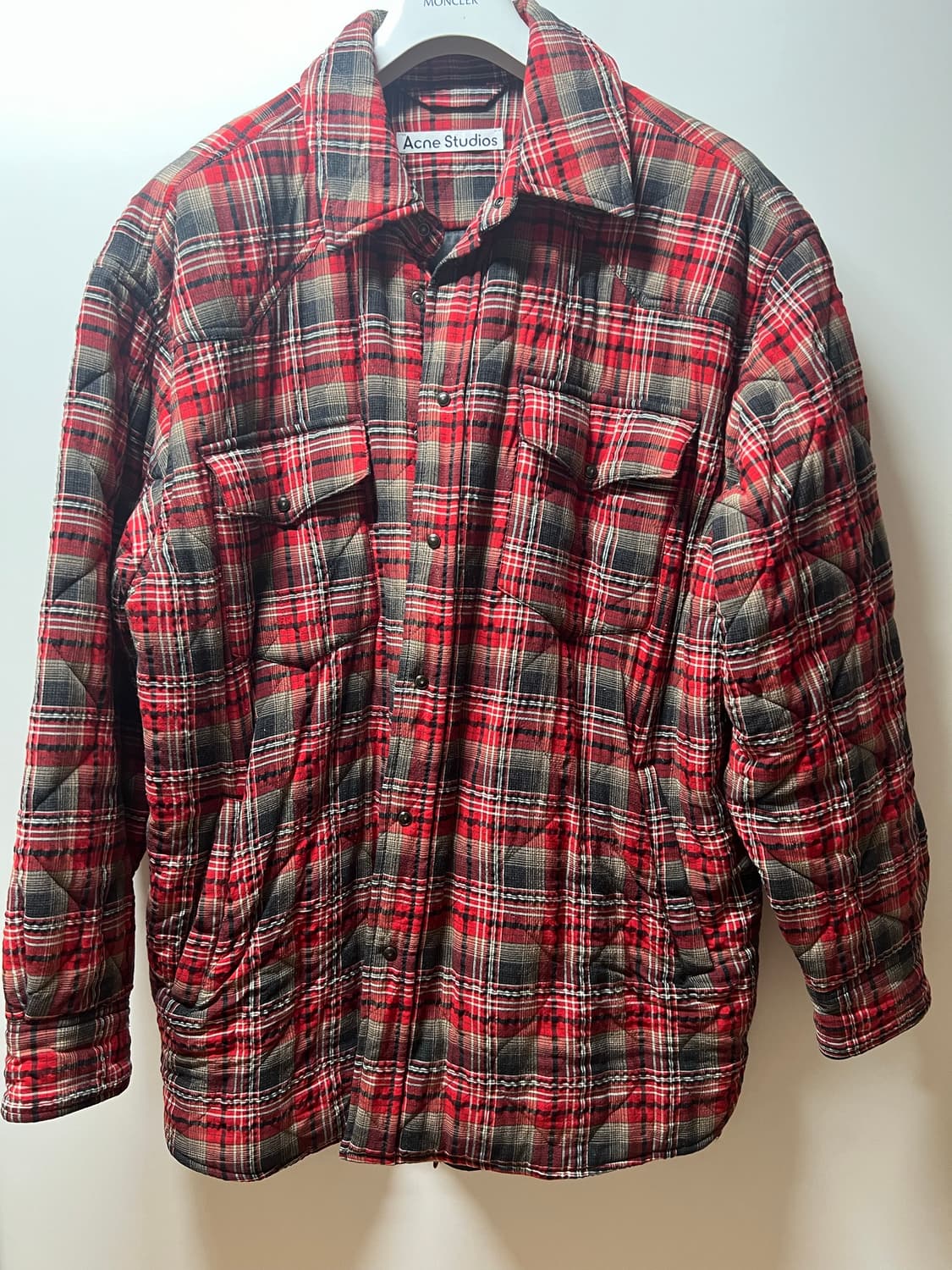 아크네스튜디오 레드 그레이 퀄팅 자켓셔츠 48사이즈 상품이미지3