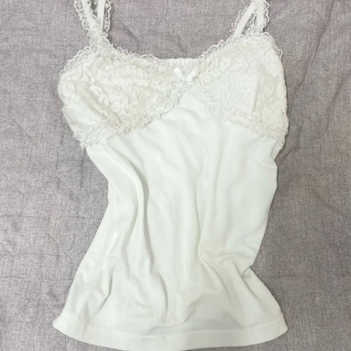 리즈리사 화이트 레이스 슬리브리스 탑 히메갸루 히메카지 라떼갸루 상품이미지1