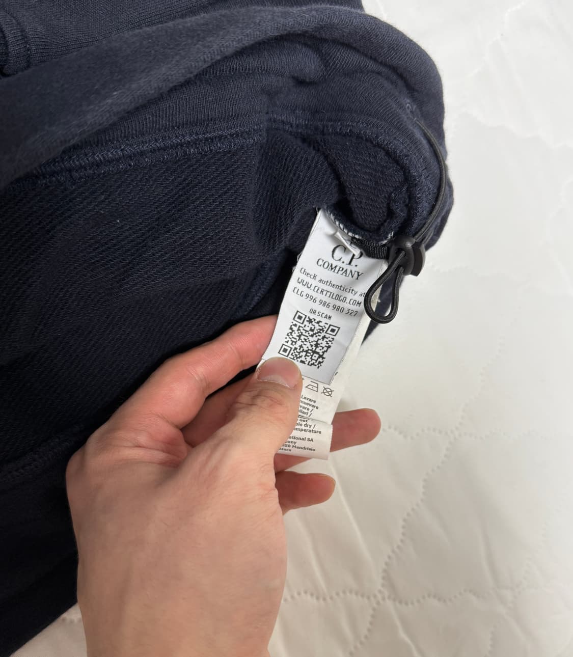 CP컴퍼니 지퍼 맨투맨 네이비 105 최상급 상태!! 상품이미지3