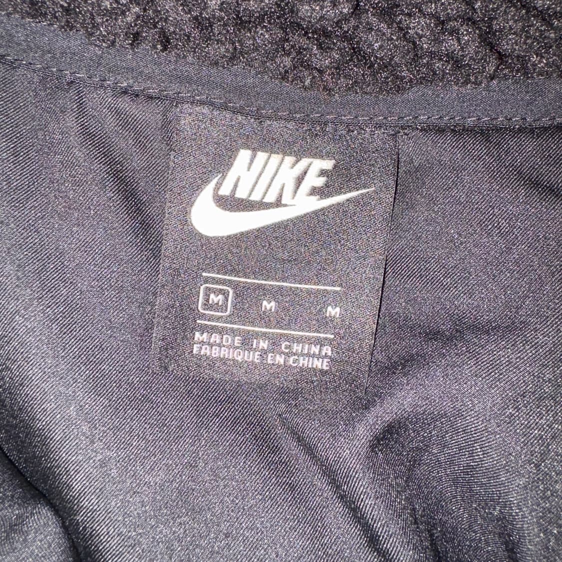 나이키 블랙 크롭 유광 레더 후리스 패딩 자켓 재킷 점퍼 상품이미지5