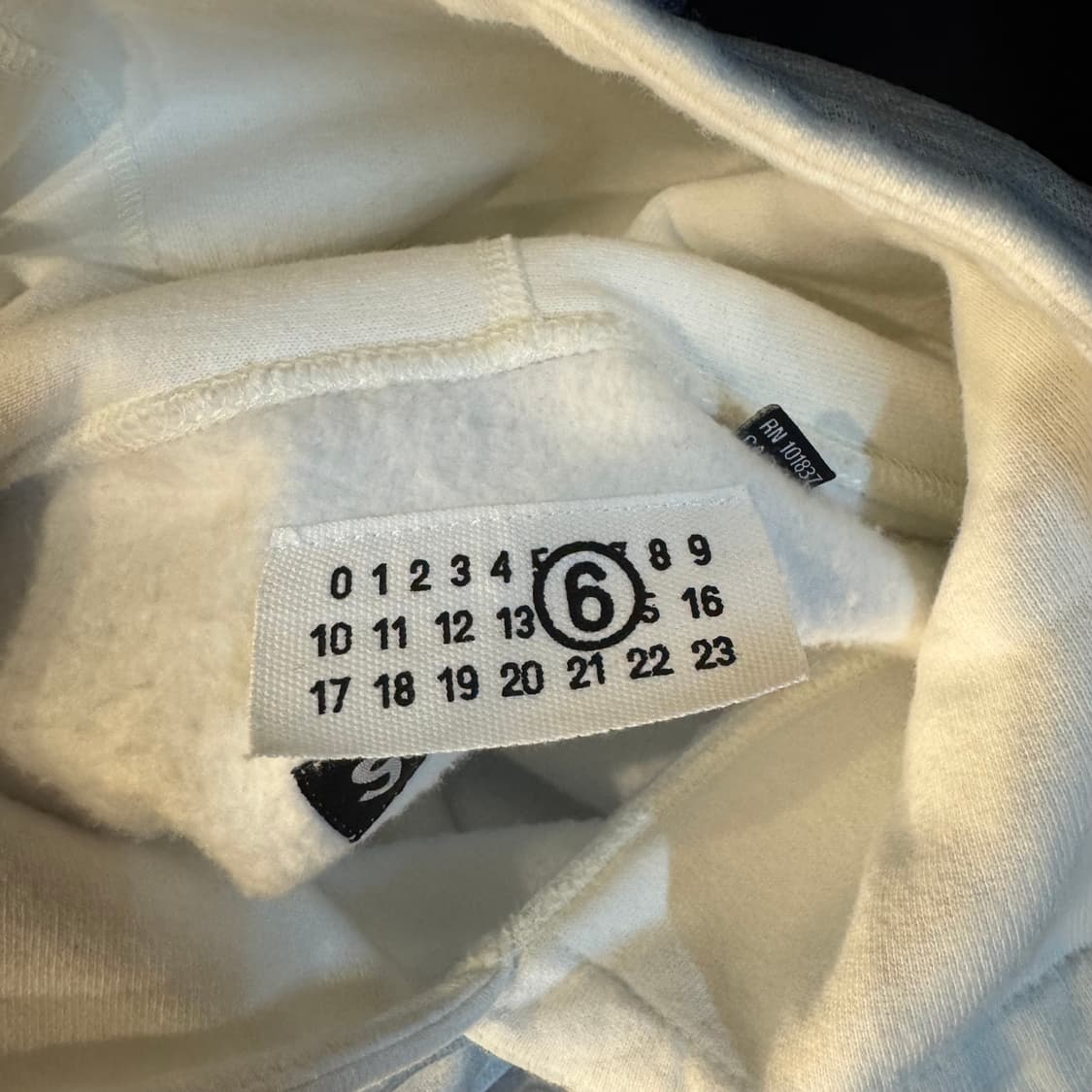 슈프림X메종마르지엘라 후드티 상품이미지4