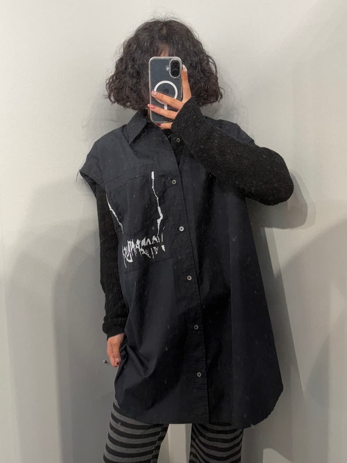M 조던루카 스컬 데미지 민소매 셔츠 블랙 상품이미지1