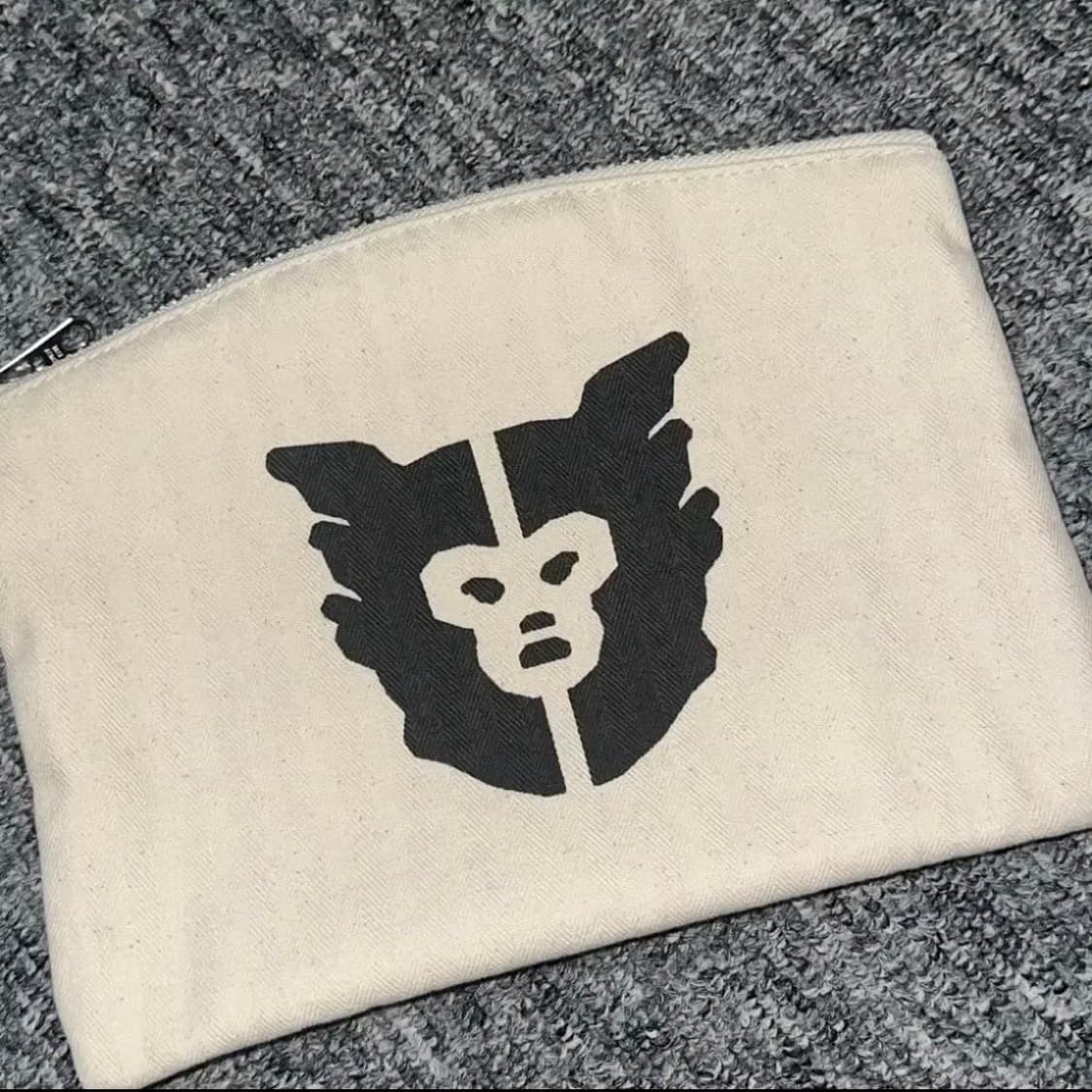 일괄판매 가격!) 휴먼메이드 뱅크 파우치 화이트 & 블랙 상품이미지3