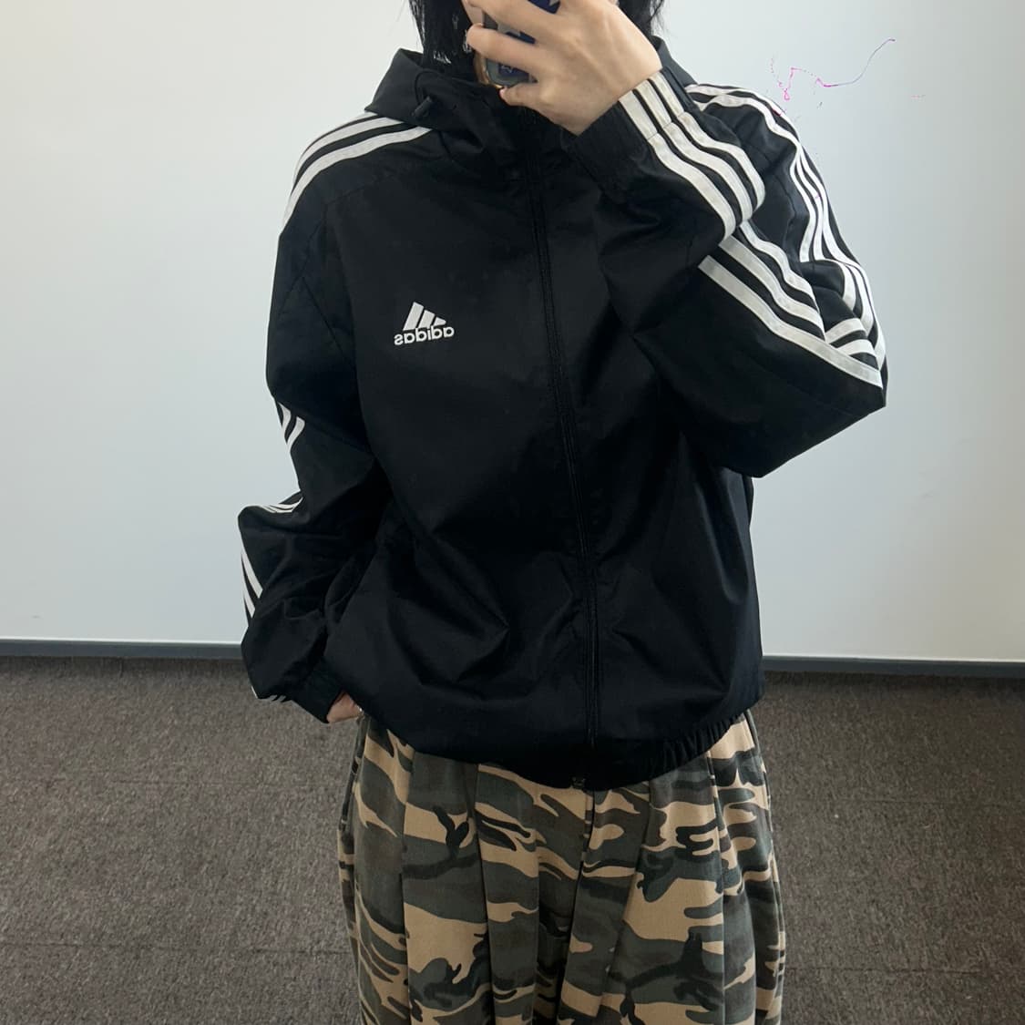 Adidas 아디다스 삼각로고 불랙 후드 바람막이 상품이미지1