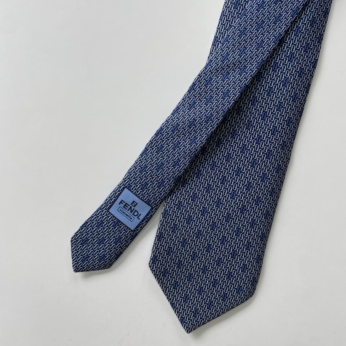 펜디 (FENDI) 모노그램 명품 정품 넥타이 상품이미지3