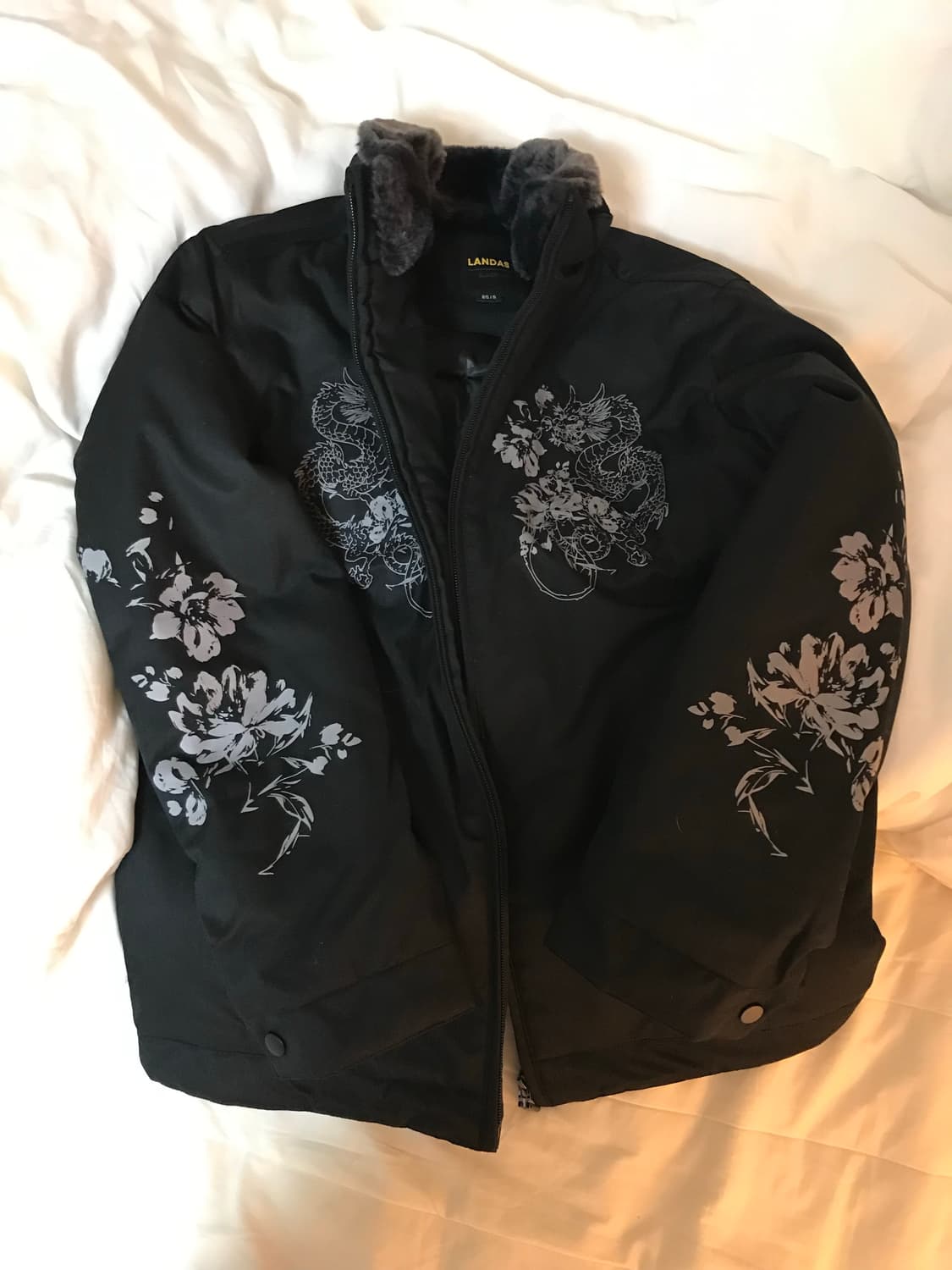 신예술 패딩점퍼 3D 신도 에디션 상품이미지2