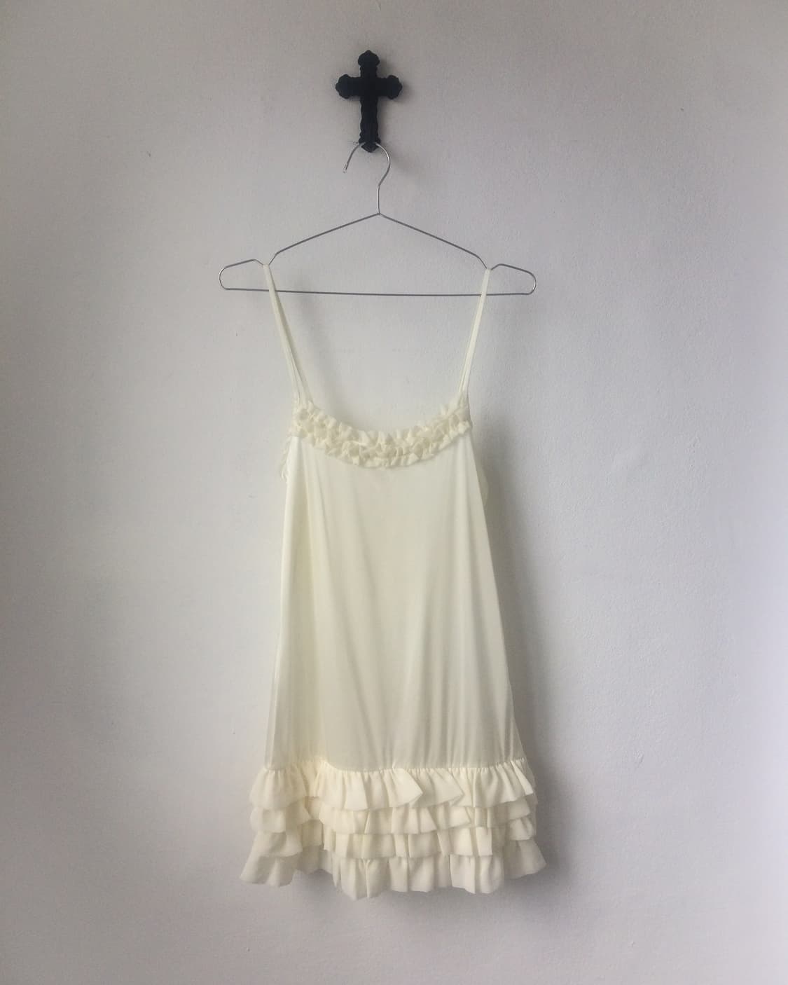 Frill layered slip onepiece 상품이미지1
