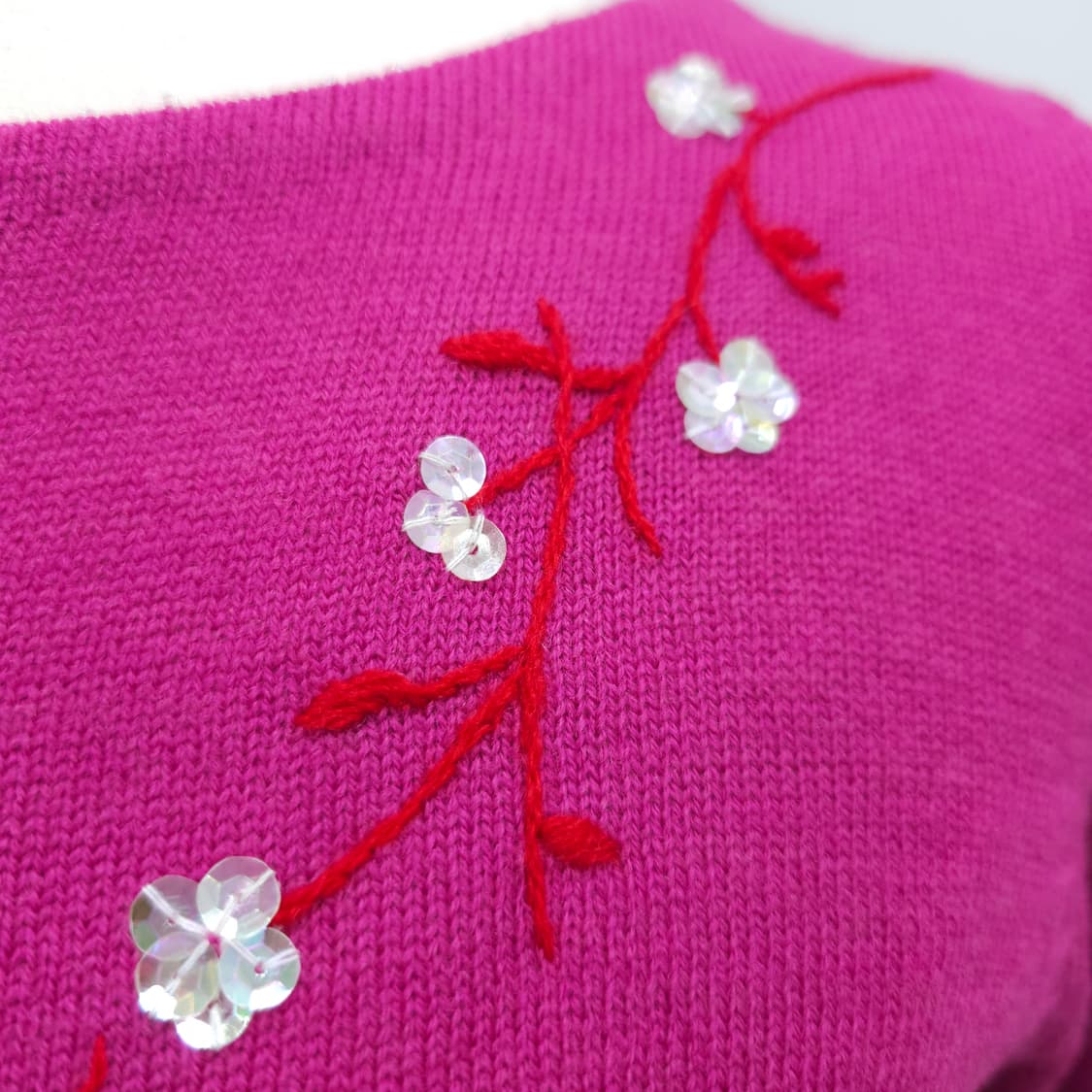 울 핫핑크 플라워 사선 자수 7부 니트 상품이미지6