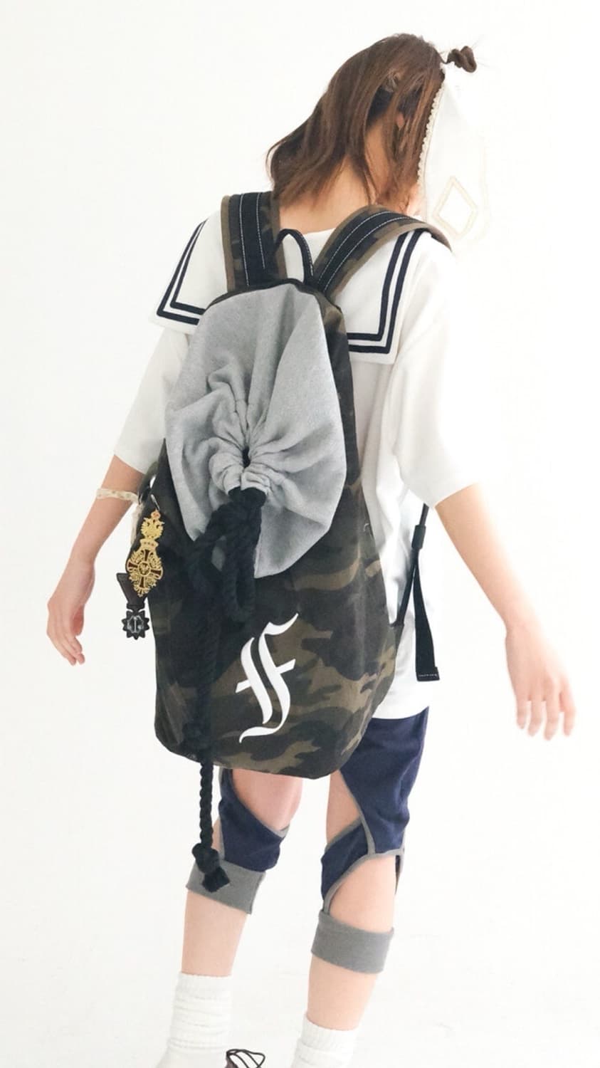 샵페어리 카모 스트링 백 상품이미지2