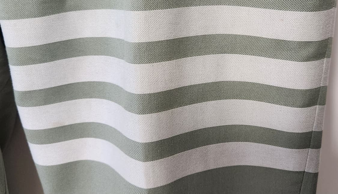 톰브라운 정품 4선 스트라이프 팬츠 2사이즈 상품이미지4