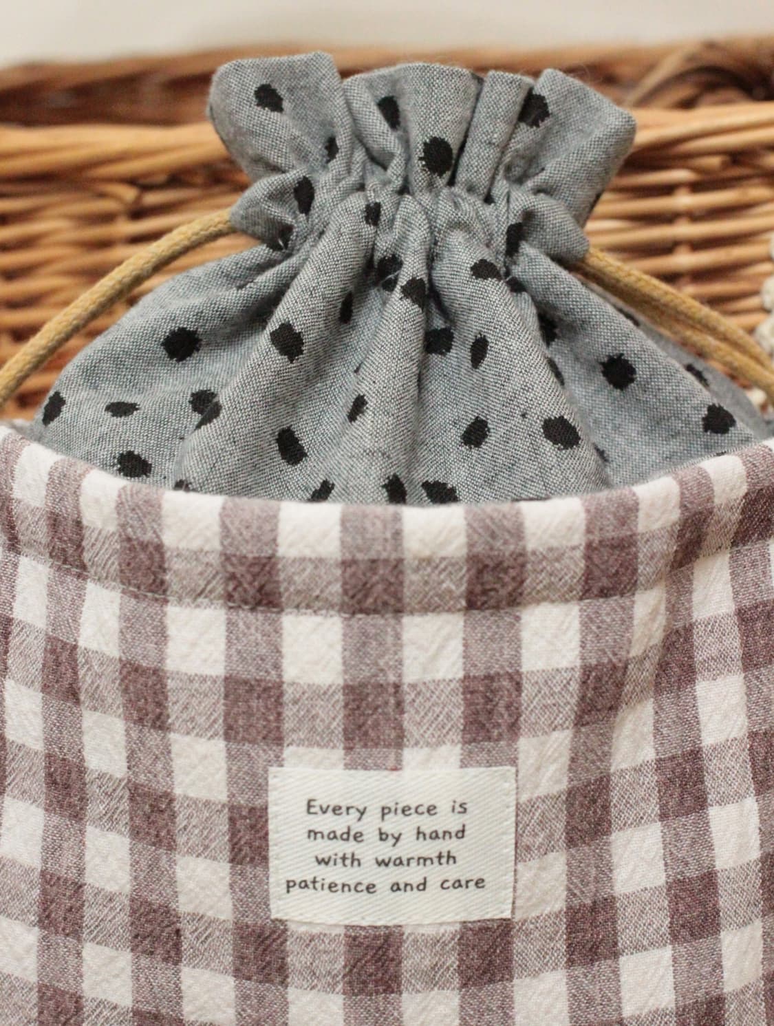 핸드메이드 도트 스트링 파우치  상품이미지3