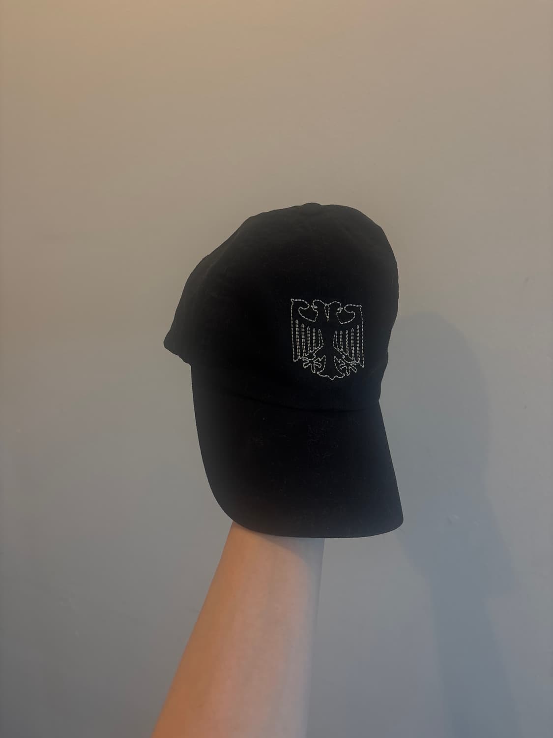 Yeezy 상품이미지1