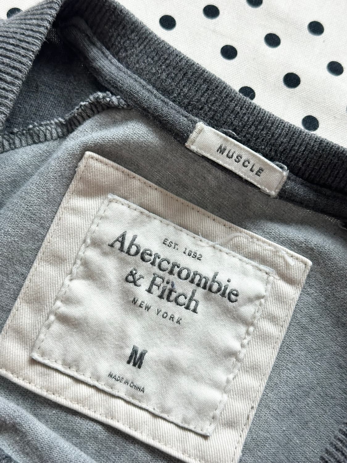 아베크롬비 패치로고 롱 슬리브 나그랑 상품이미지3