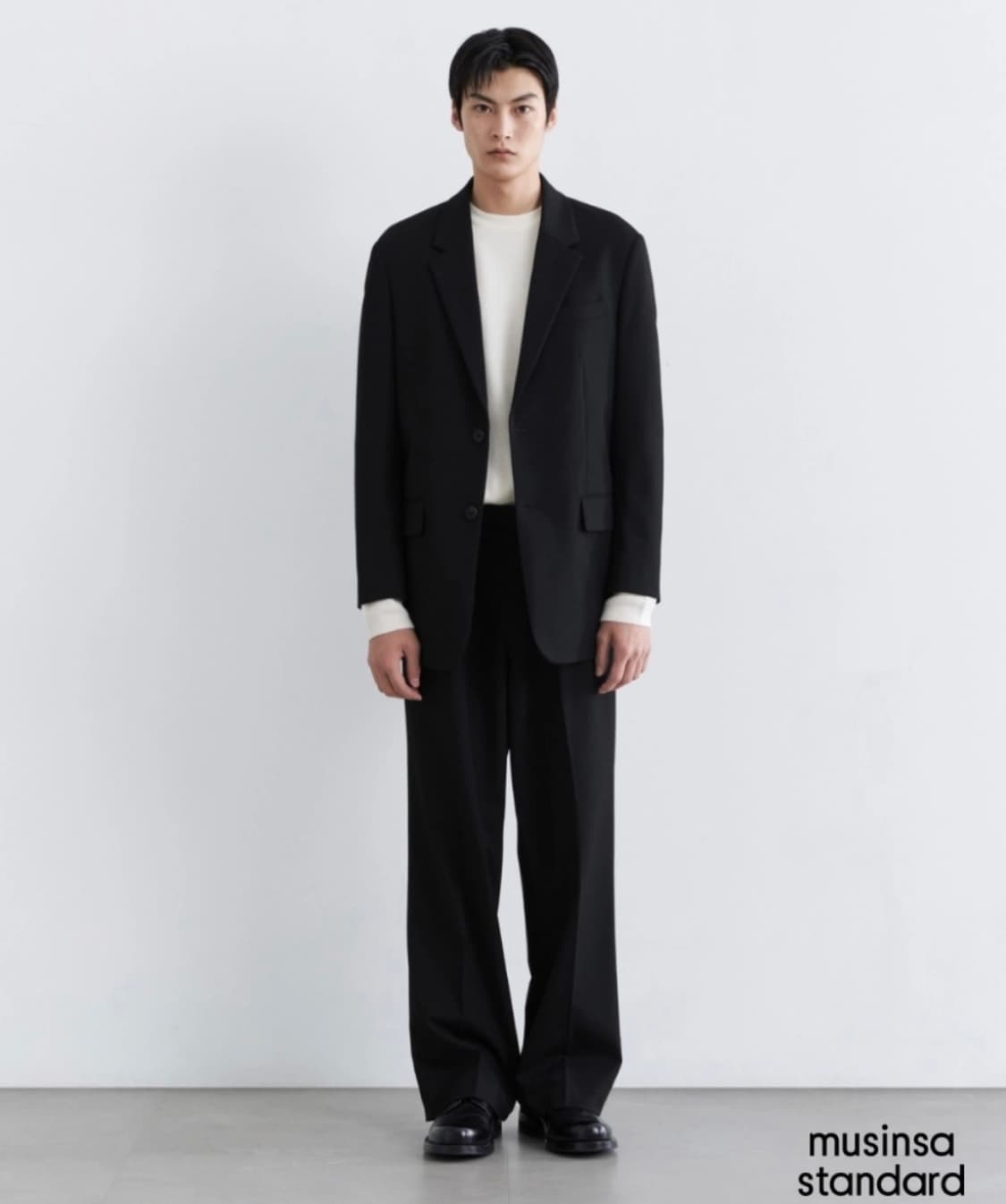 무신사 스탠다드 와이드 슬랙스 블랙 상품이미지1