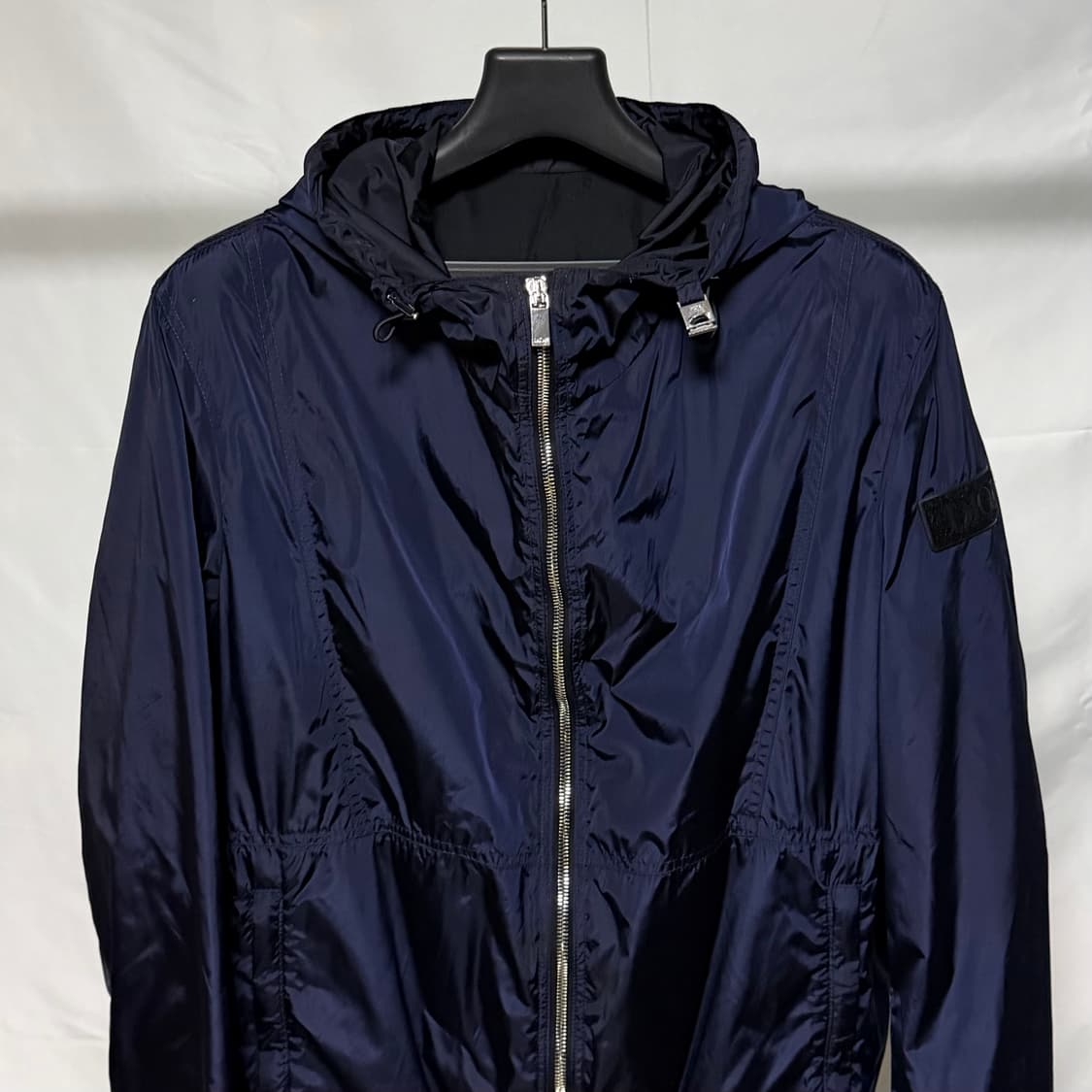 [S+급/50] 디올 테크니컬 패브릭 바람막이 자켓 상품이미지3