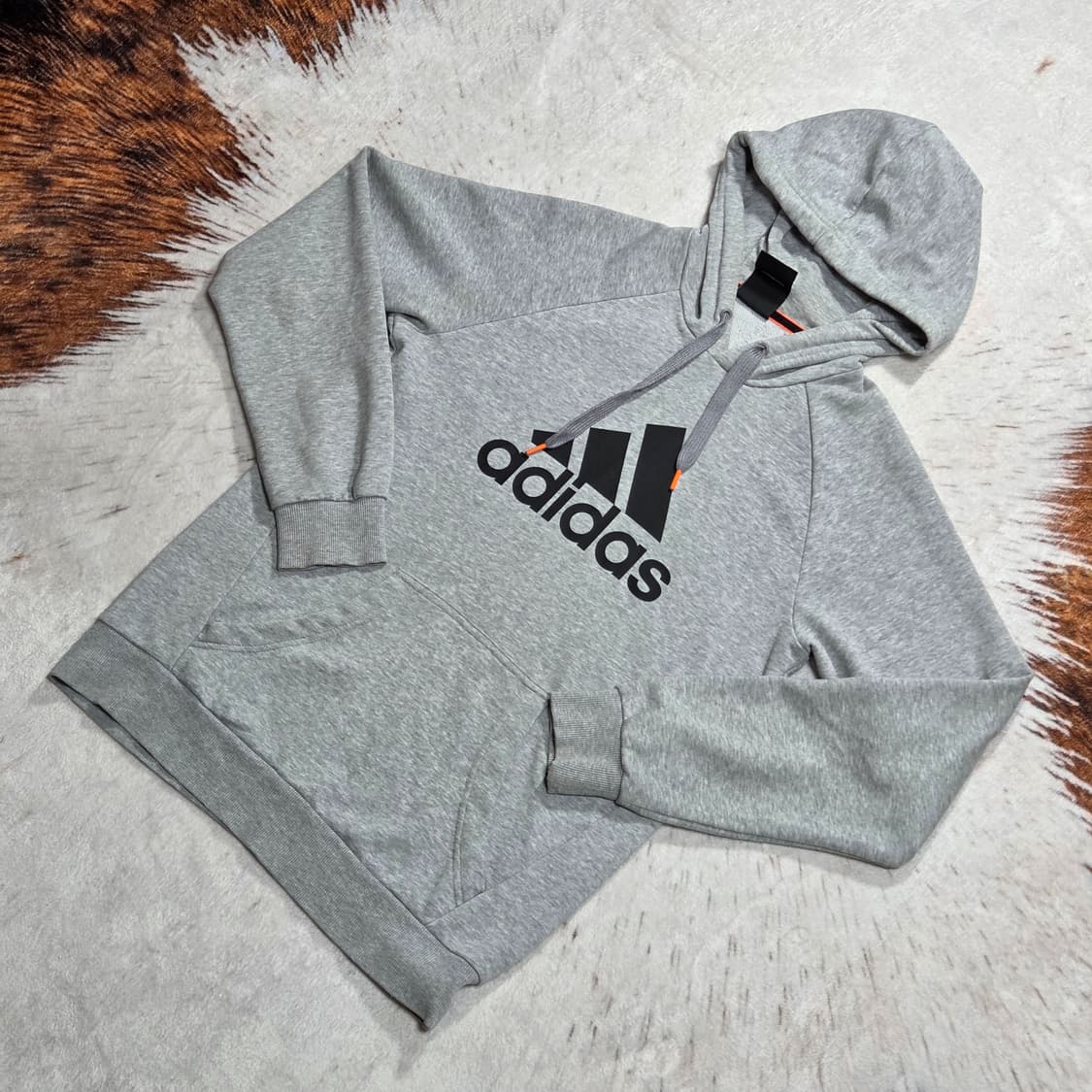 아디다스 그레이 후드티 상품이미지1