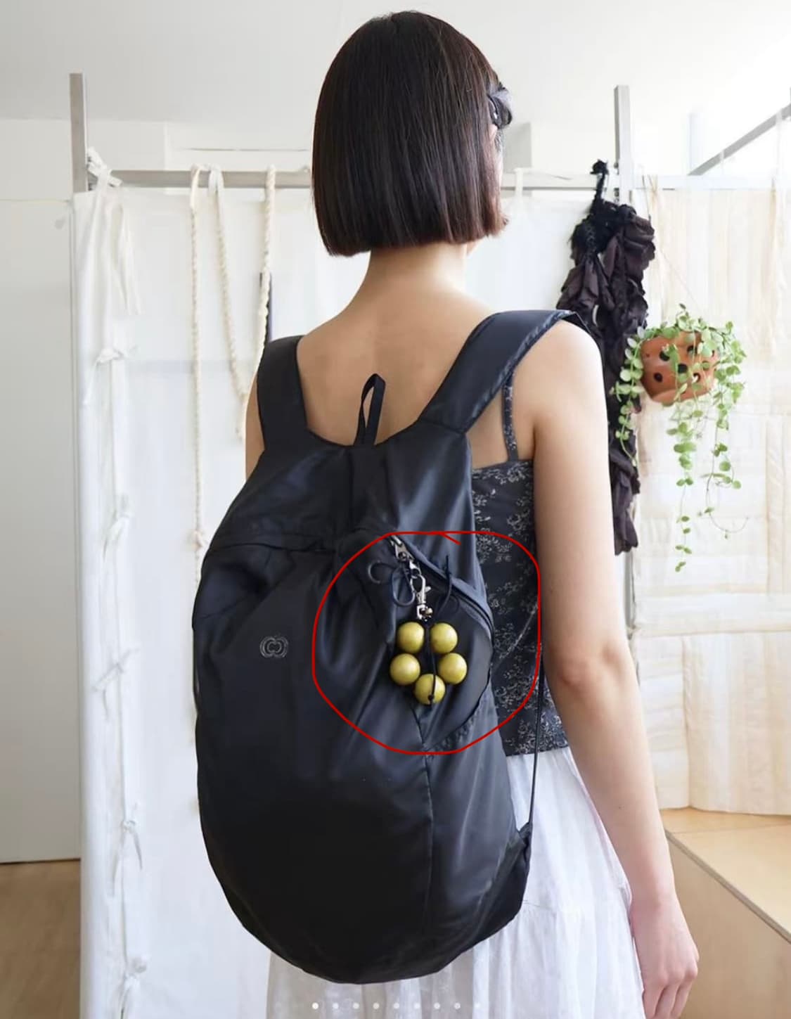 콜로신스 백팩 키링 상품이미지1