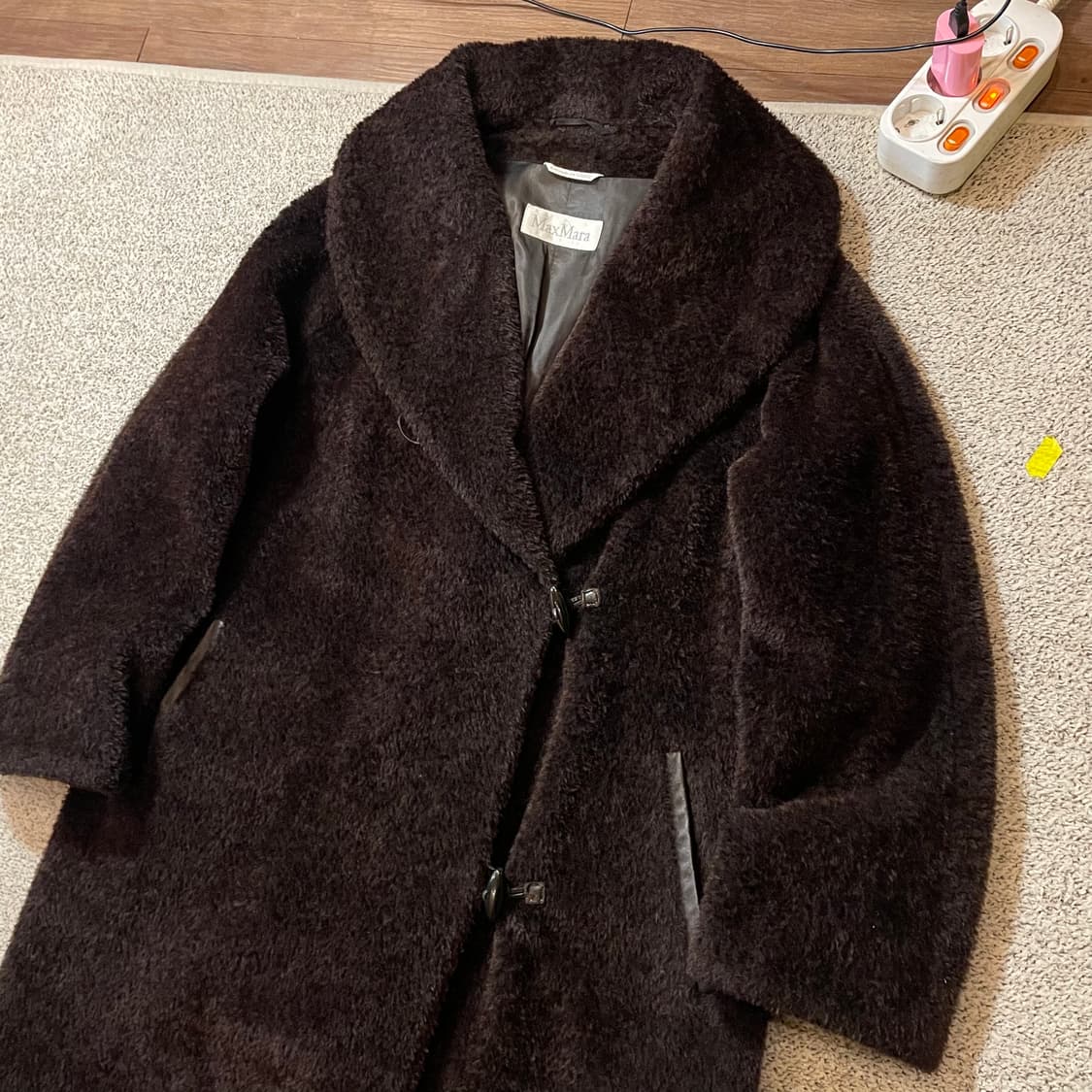 막스마라 알파카 시어링 코트 상품이미지2