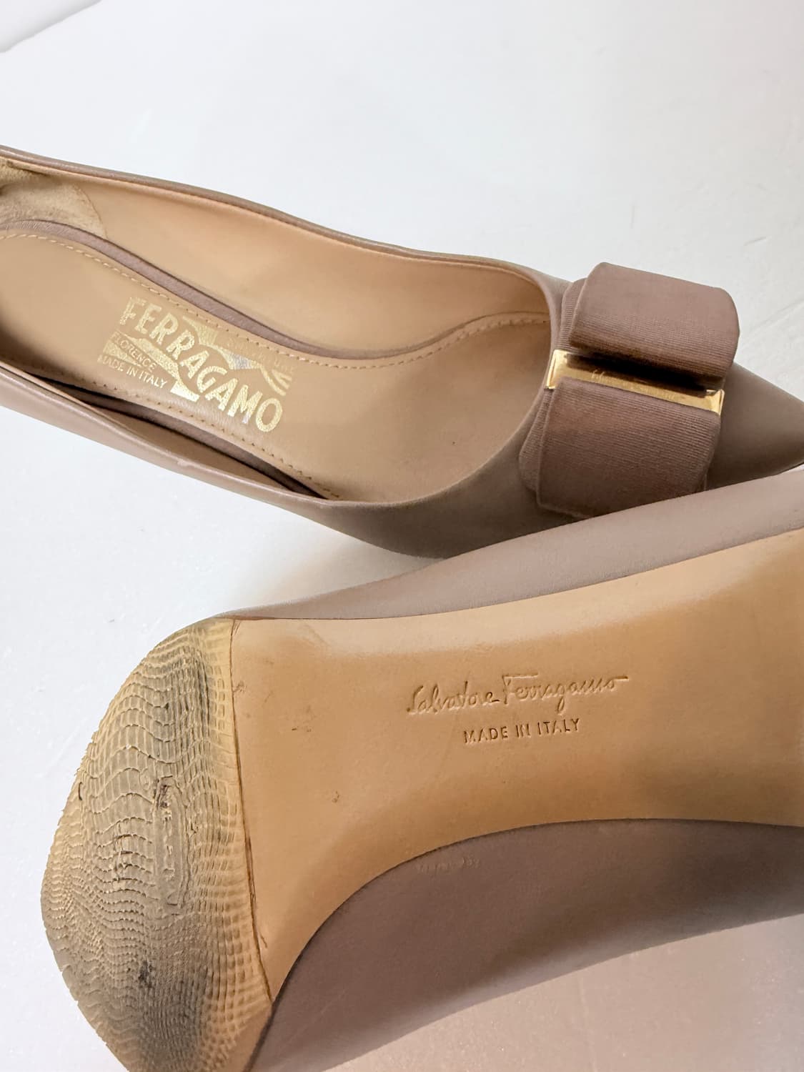 Salvatore Ferragamo 페라가모 바라 리본펌프스 베이지230 상품이미지8