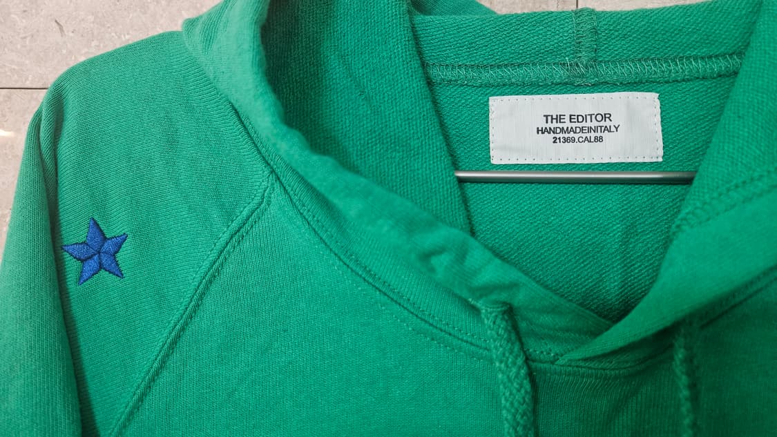 (새상품) "The editor" hoodie  
사이즈 2XL 상품이미지2