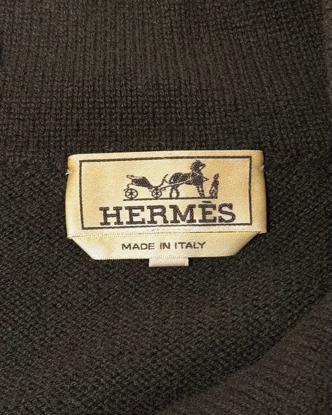 에르메스 카키 지퍼 하이넥 니트 상품이미지7