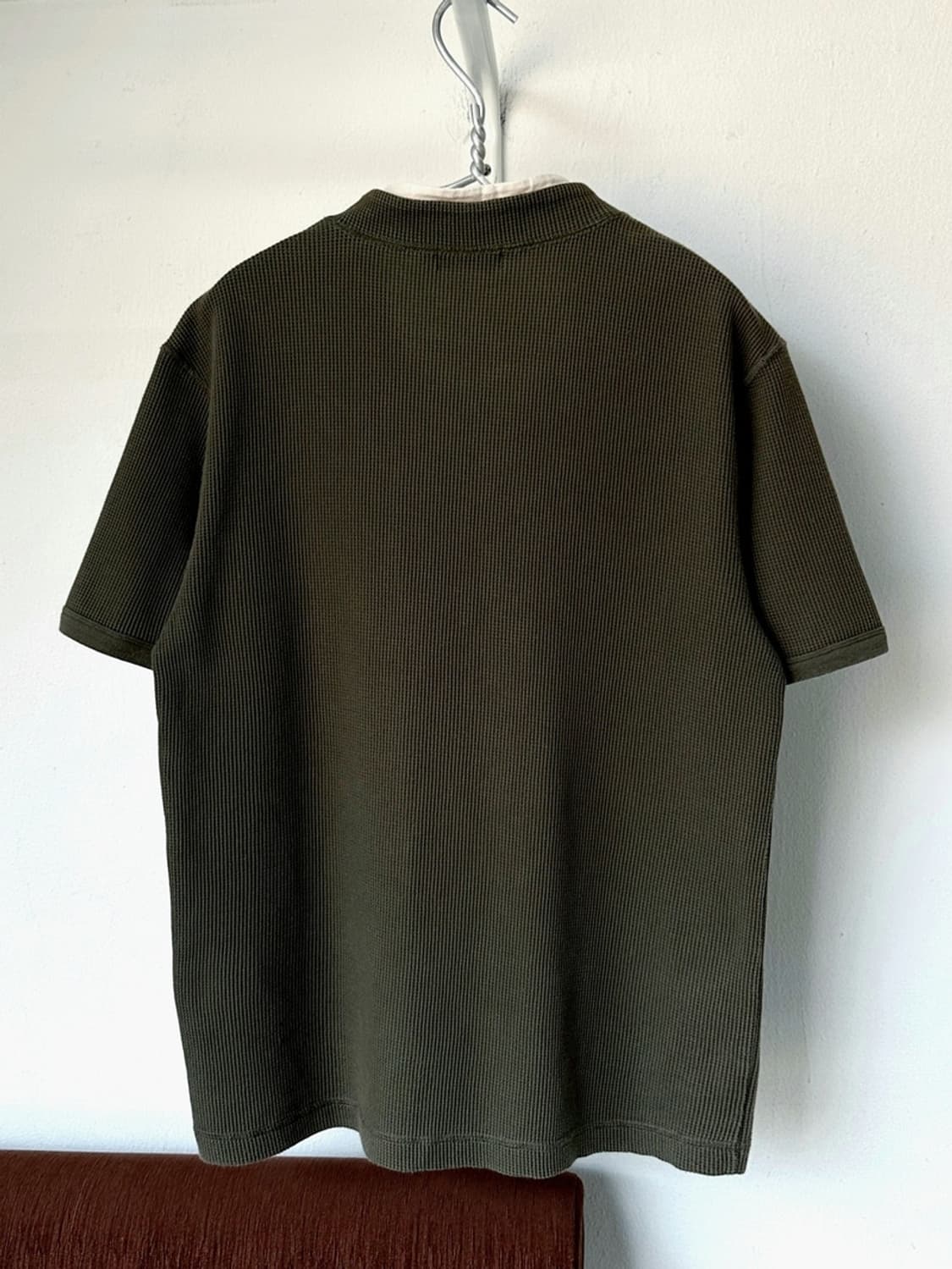 Fake layered design neck waffle fabric t 상품이미지6