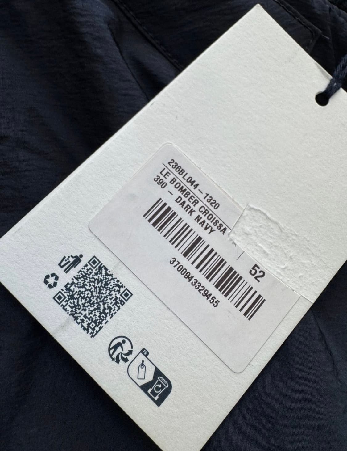 자크뮈스 르 봄버 크루아상 퍼피 봄버 패딩 Jacquemus 점퍼 상품이미지8