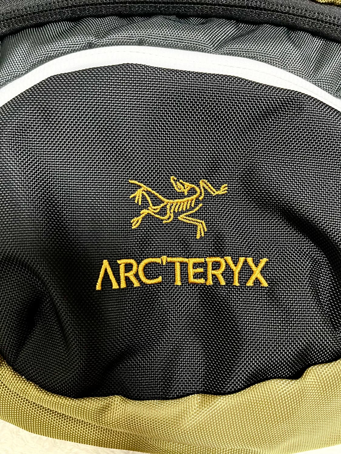 아크테릭스 x beams 디멘션 웨이스트백 상품이미지1