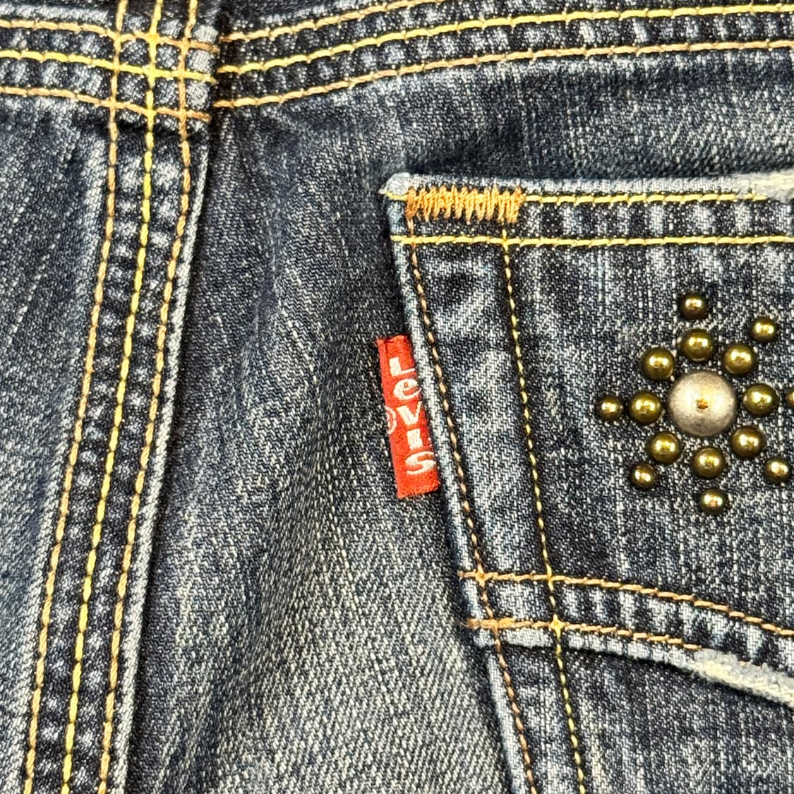 32inch) 리바이스 502 잼스톤 스터드 슬림핏 데님 청바지 상품이미지3