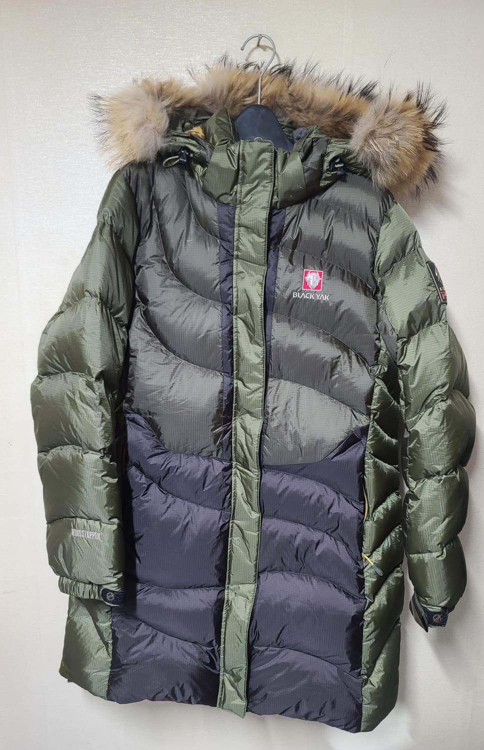 블랙야크 헤비형 롱구스다운 상품이미지1