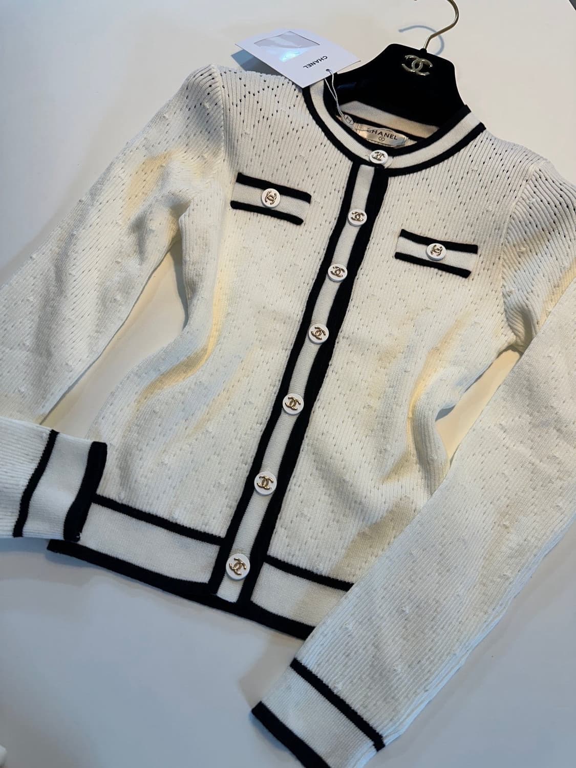 (새상품)샤넬가디건 상품이미지4