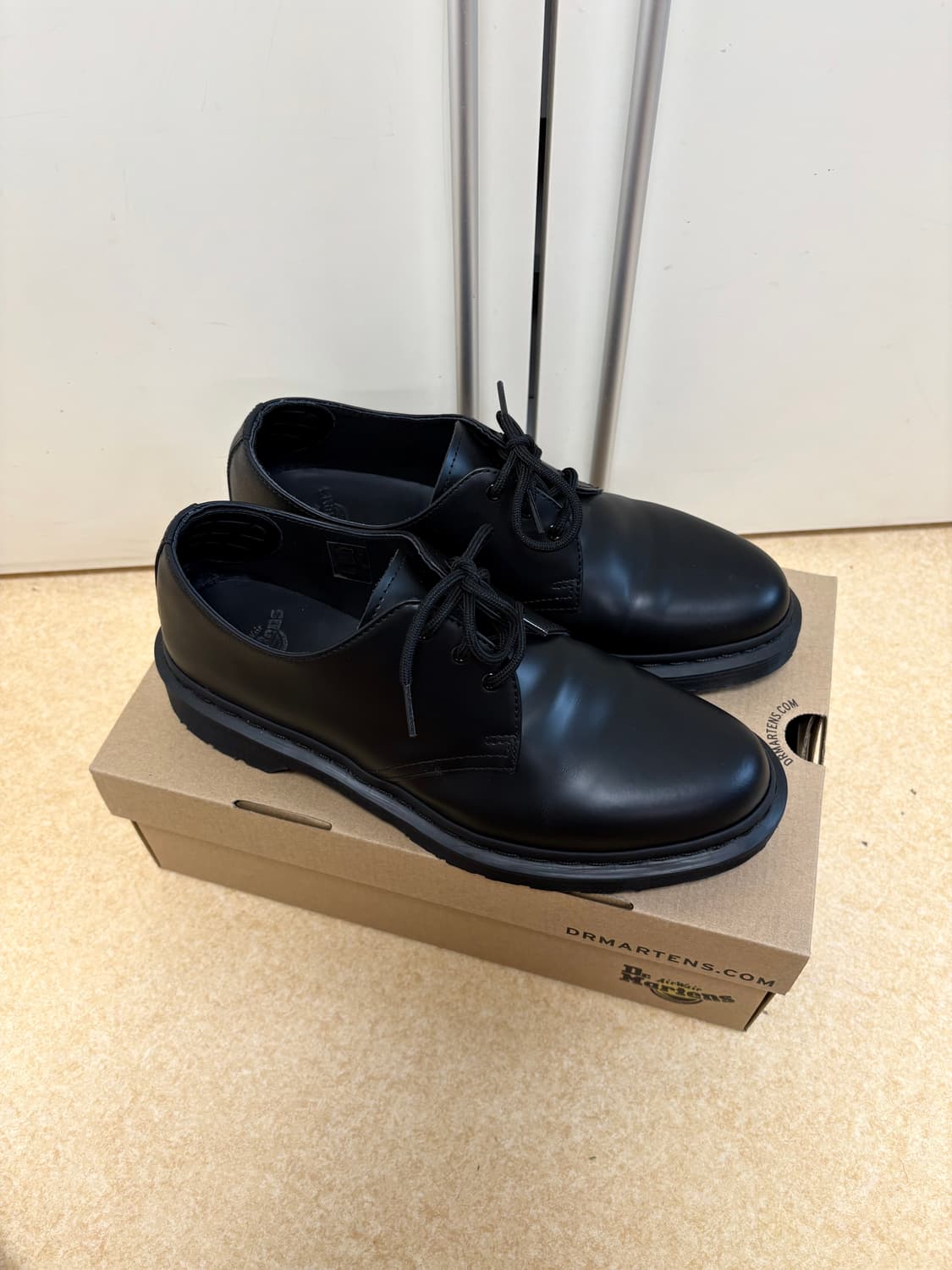 [택배비 포함] 280 닥터마틴 모노 스무스 블랙 상품이미지1