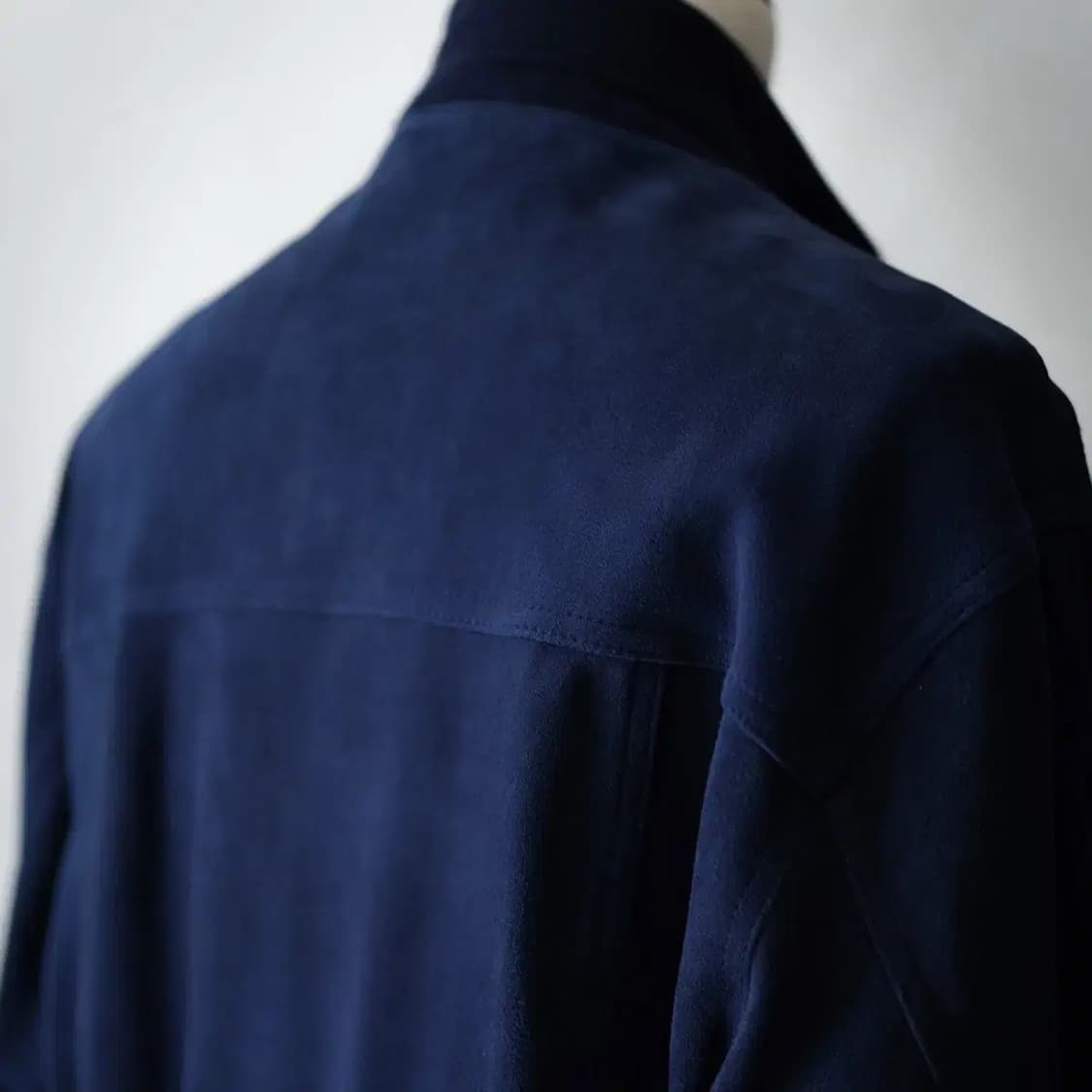 헤릴 램스킨 스웨이드 블루종 24aw 상품이미지4