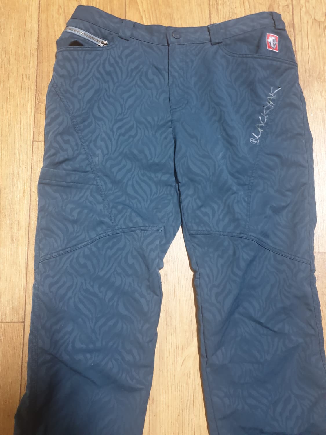 블랙야크 아웃도어 바지 28인치입니다 상품이미지1
