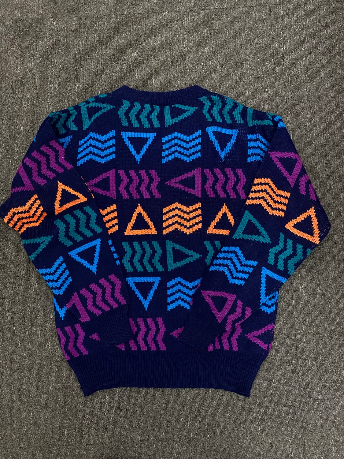 오션퍼시픽 패턴 니트 상품이미지5