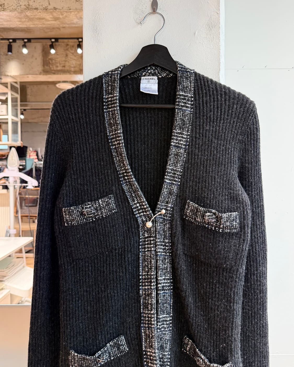 샤넬 그레이 포켓 캐시미어 가디건  상품이미지3