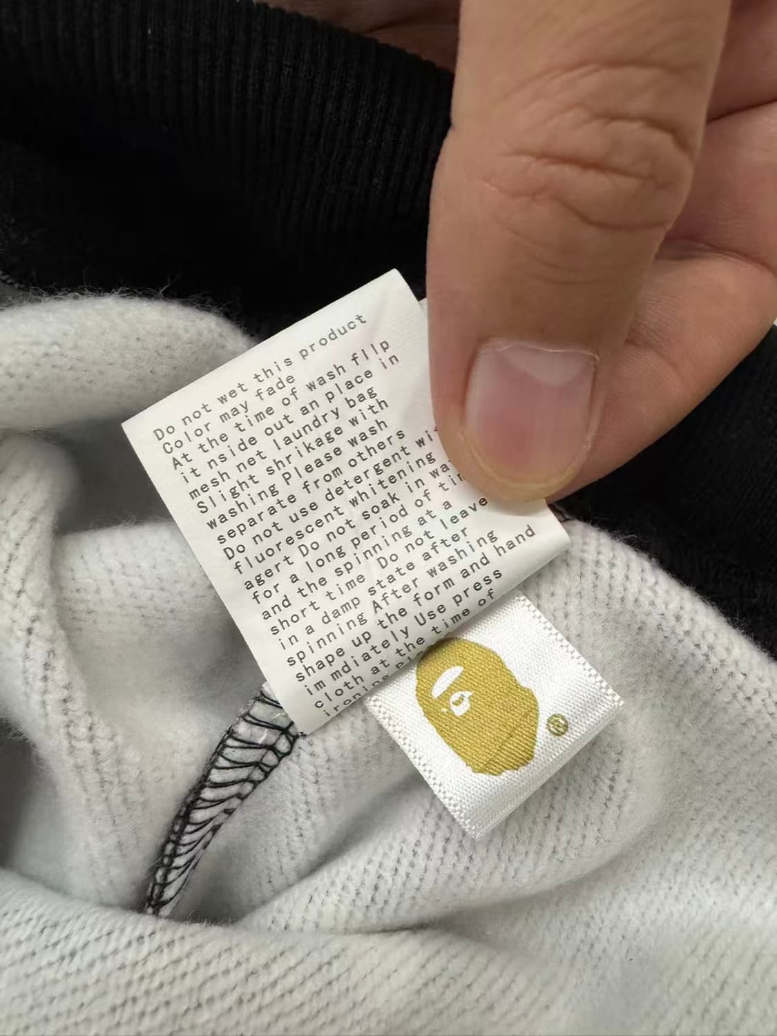 {새상품}베이프 샤크 후드집업 그레이블랙 야광 상품이미지6