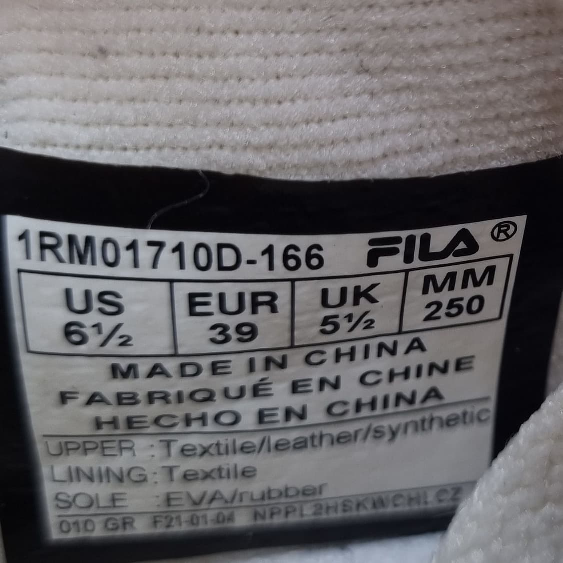 휠라 트라이벌 레이스 운동화250. 상품이미지6